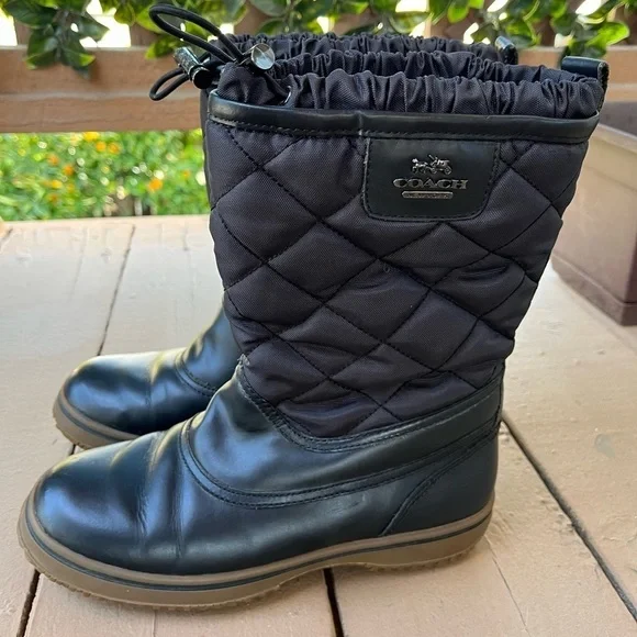 Coach Samara Black Quilted All Weather Winter Boots Womens Size US 5B - Picture 2 of 8